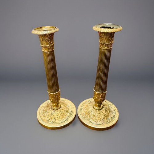 Pair bronze candle - pair, holders