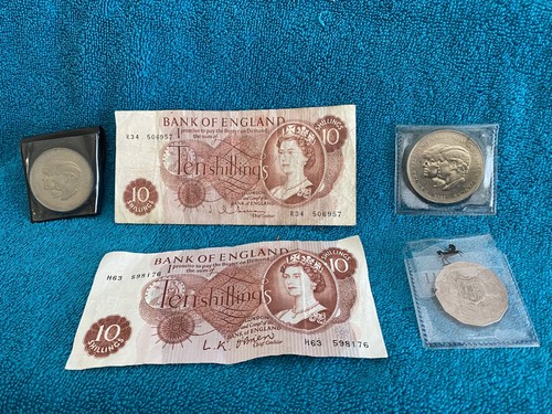 Vintage bank notes - vintage,