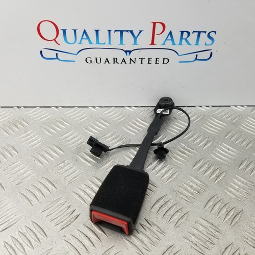Vauxhall astra seat belt - seat,