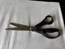 Pinking Shears Professional