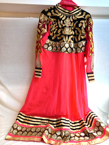 Traditional saree sari indian - traditional,