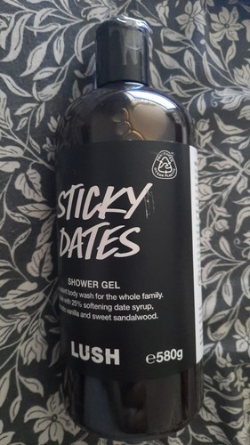 Lush sticky dates shower - lush,