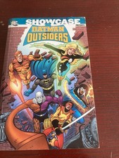 Showcase Presents Batman And The Outsiders DC