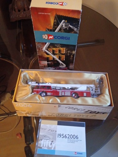 Corgi an13009 dennis - an13009, f125