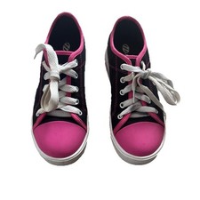 Heelys X2 Classic  Black/White/Hot Pink  UK 1 in great used condition eu 33 ….! 