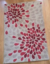 DUNELM FLORAL RUG - LOVE YOUR