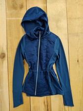 BNWT SWEATY BETTY FAST TRACK THERMAL JACKET SIZE XS DEEP BLUE RUNNING WOMENS