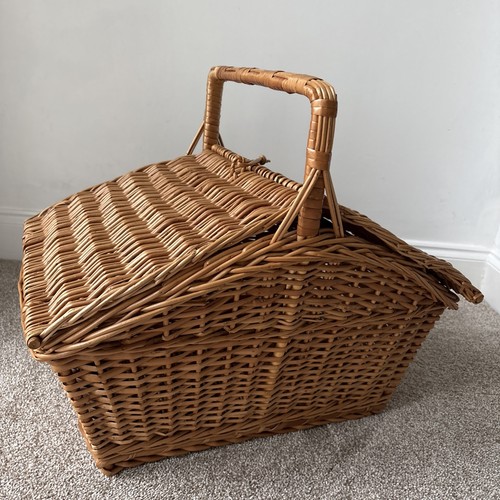 Large wicker picnic - large,