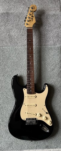 Sunn mustang fender strat - fender,