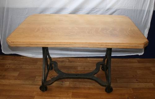 Table cast iron oak garden - table,