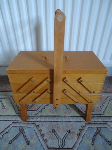 Vintage tier cantilever - 3,