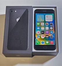 Apple iPhone 8 - 64GB - Space
