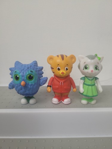 Daniel tiger neighborhood - tiger's,
