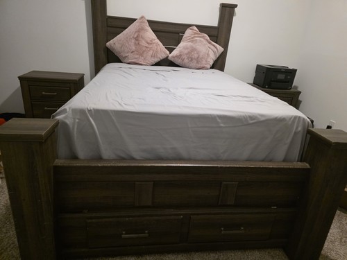Bedroom set - bedroom,
