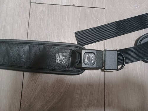 Universal active padded - active,