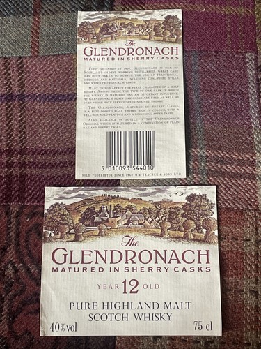 Glendronach year old - year,