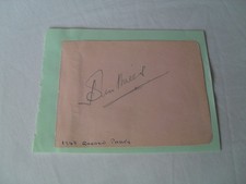 SIR JOHN MILLS, LARRY ADLER AUTOGRAPHS - Signed autograph book page 