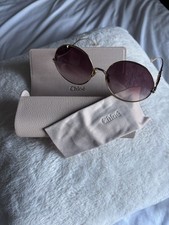 Chloe, gold, round
