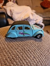 Welly Citroën 2cv6 Model Car