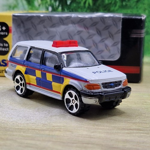 Ford explorer police car - ford,
