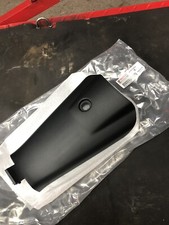 New Genuine Yamaha Aerox YQ50 - YQ100 Battery Panel