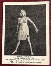 1967 Somportex James Bond - Daniela Blanchi - From Russia with Love No. 9