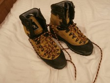 LA SP0RTIVA NEPAL EXTREME