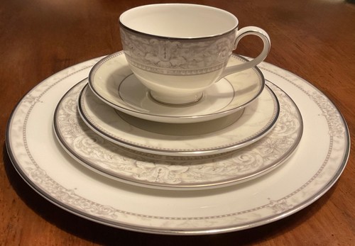 Royal doulton naples platinum - royal,