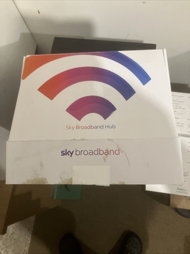 Sky broadband black router - q,