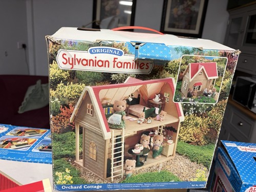 Vintage sylvanian families - sylvanian,