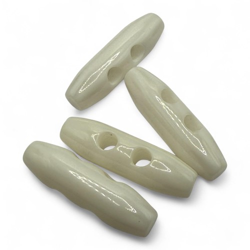 Plastic toggle buttons 38mm - buttons,,