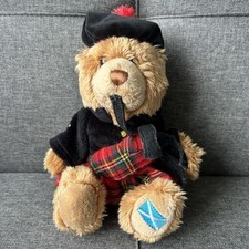 Scottish pipping piper - scottish,