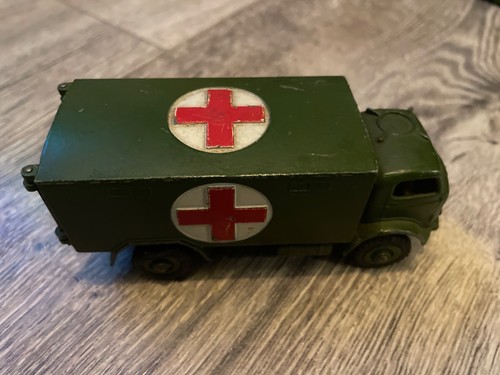 Dinky toys 626 - toys, military