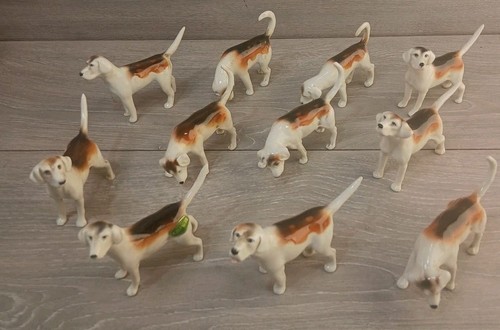 Beswick fox hounds - x, 11