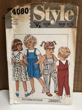 Vintage 1980s Style Girls