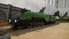 Hornby R3985 OO Gauge LNER, P2