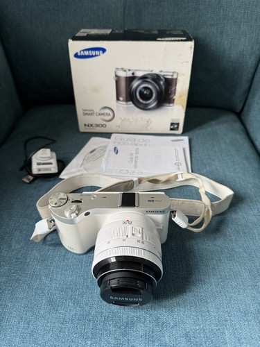 Samsung nx300 3mp fi - nx300, wi-fi
