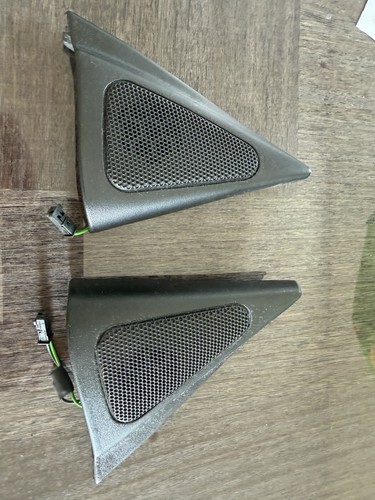 W208 clk tweeter and cover - tweeter, in