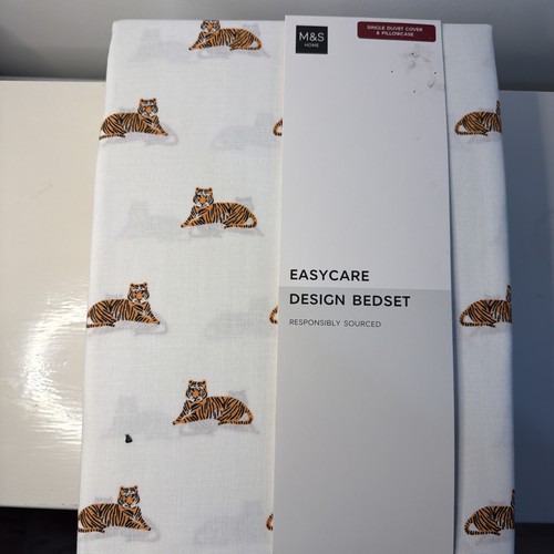 Single duvet cover - &,