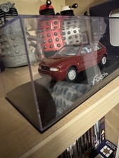 Minichamps Ford Fiesta MK4 Ghia Red Model Car
