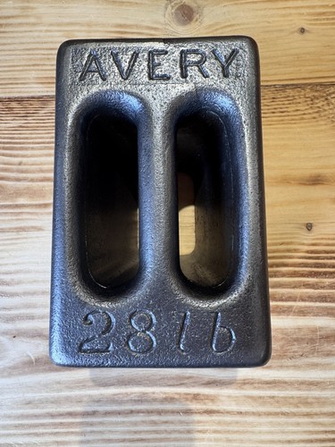 Vintage avery cast iron - ,