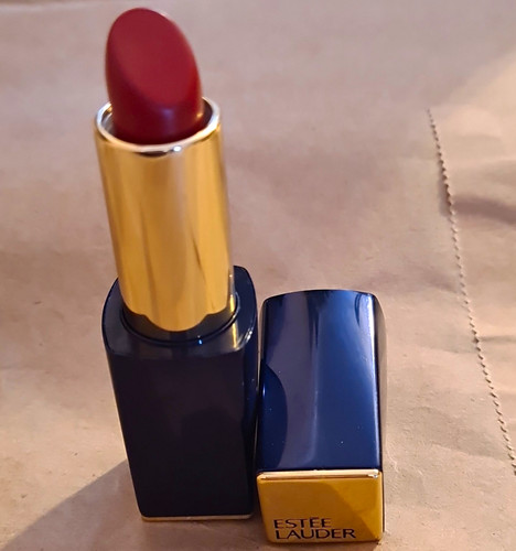 Estee lauder lipstick - estee,