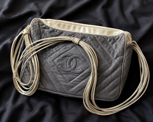 Authentic chanel vintage - chanel,