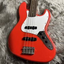 Squier by Fender Affinity