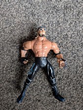 WWE Hollywood Hulk Hogan Action Figure 1999 with Moving Arms Wrestling Toy