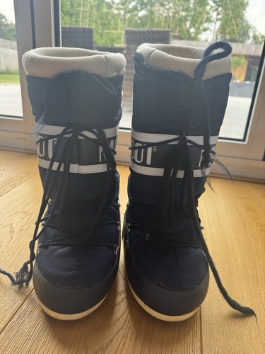 Navy blue moon boots - blue,
