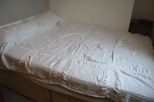 Vintage hand made bedspread - hand,