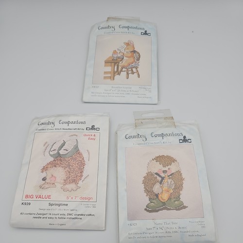 Sealed country companions - &,