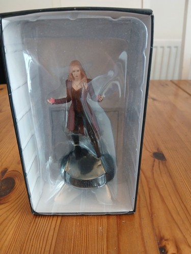 Scarlet witch eaglemoss - scarlet,