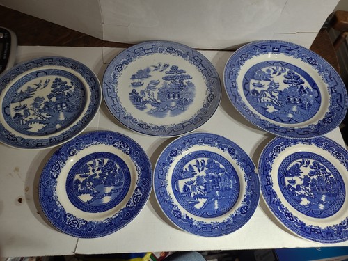 Willow pattern blue white - pattern, blue/white